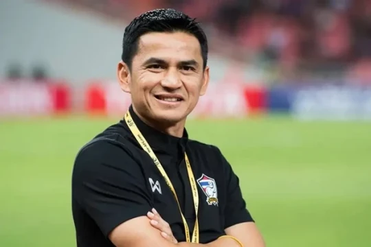 Kiatisuk hiến kế giúp tuyển Thái Lan lội ngược dòng trước Việt Nam ở chung kết AFF Cup 2026
