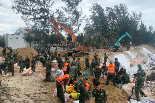Mốc son truyền thống của Lực lượng vũ trang Đà Nẵng