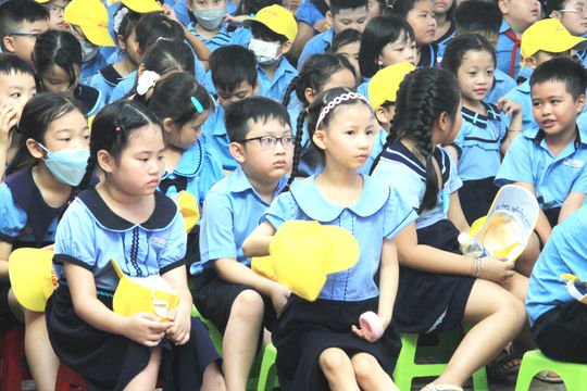 Bảo hiểm y tế, “điểm tựa” của học sinh, sinh viên