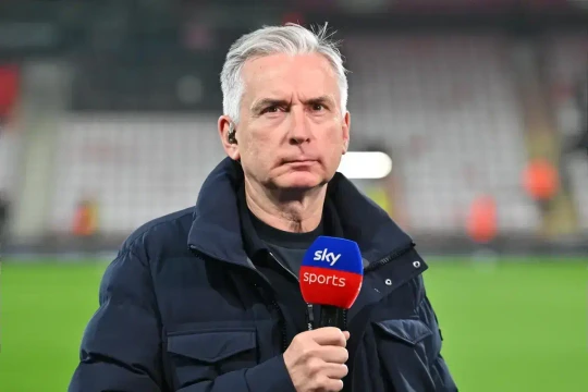 Man Utd được thúc giục gấp rút chiêu mộ hai viện binh phòng ngự trước hạn chót chuyển nhượng