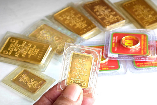 Giá vàng hôm nay 30/8/2026 mới nhất: SJC, DOJI, PNJ, vàng nhẫn và vàng thế giới