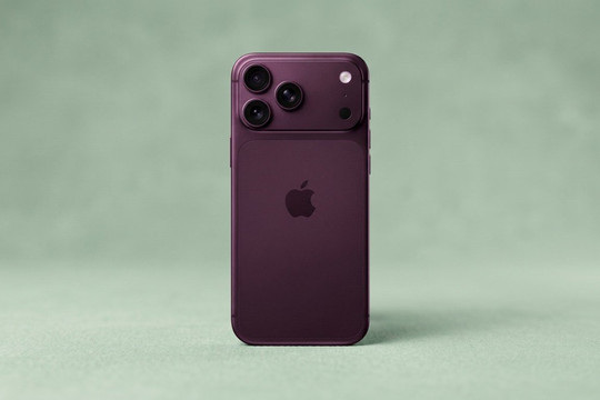 Thế hệ iPhone 18 Pro Max rò rỉ tùy chọn màu Dark Cherry sang trọng thay thế Cosmic Orange