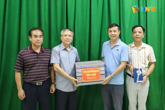 Chủ tịch HĐND thành phố Nguyễn Đức Dũng thăm Đồn Biên phòng Đắc Pring
