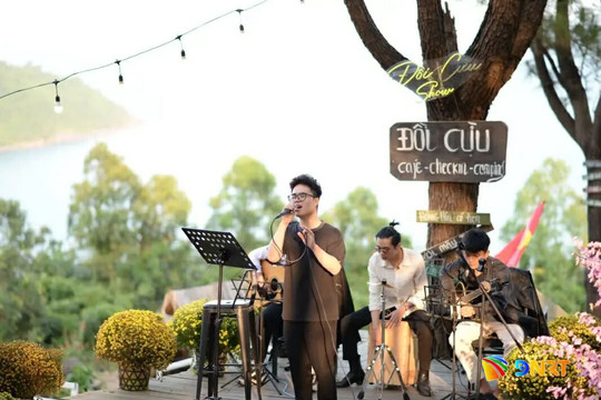 Chàng sinh viên bách khoa và hành trình viết tình ca từ những bản vẽ kỹ thuật