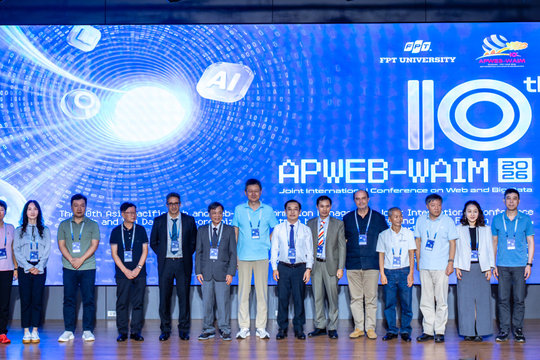 Hội nghị APWeb -WAIM 2026 tổ chức tại Trường Đại học FPT phân hiệu Đà Nẵng