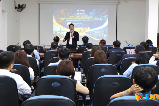 Cập nhật các thông tin về nguồn vốn và thị trường cho doanh nghiệp