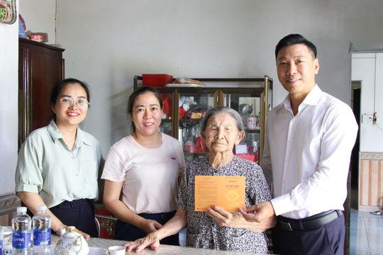 Thêm nguồn lực chăm lo người có công