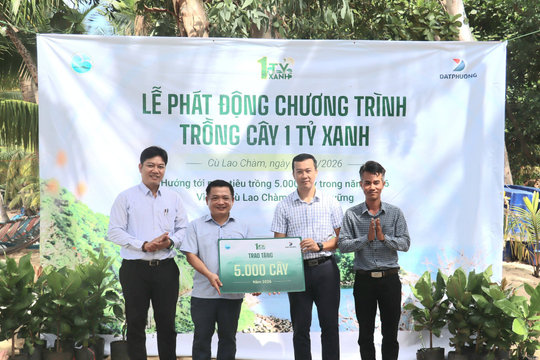 Launch of "One Billion Green Trees" program on Cham Islands