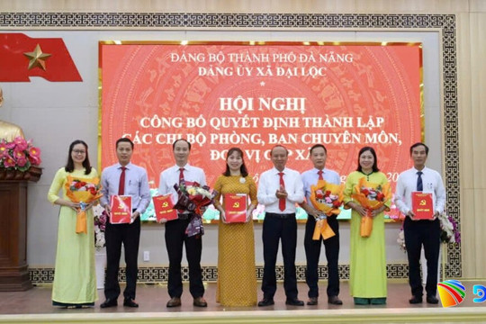 Đảng ủy xã Đại Lộc và Tam Mỹ thành lập các chi bộ mới