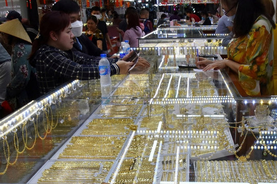 Giá vàng hôm nay 13/9/2026: Giá vàng SJC, DOJI, PNJ, Phú Quý, BTMC, BTMH và vàng quốc tế