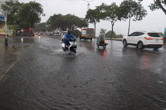 Đà Nẵng còn mưa vừa, mưa to đến ngày 25/9, cục bộ có nơi mưa rất to