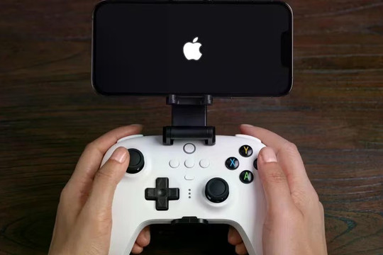Apple phát triển bộ đôi tay cầm chơi game chuyên dụng cho iPhone dưới thương hiệu Beats