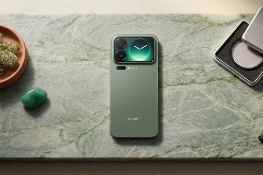 Màn hình phụ tích hợp trí tuệ nhân tạo trên Xiaomi 18 Pro sở hữu những cải tiến đột phá nào?