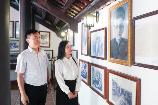 Giữ mạch nguồn truyền thống lịch sử quê hương