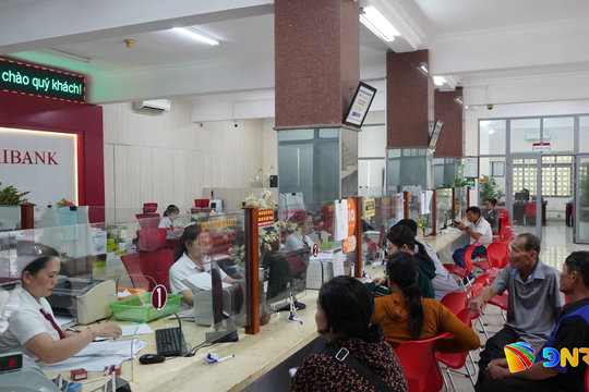Hỗ trợ ngư dân vươn khơi bám biển