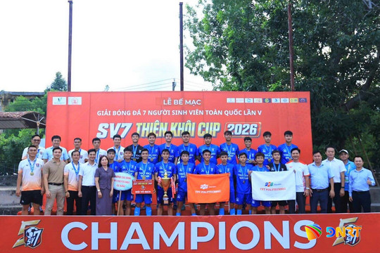 Giải bóng đá 7 người sinh viên toàn quốc khu vực miền Trung: Trường Cao đẳng FPT Polytechnic Đà Nẵng vô địch