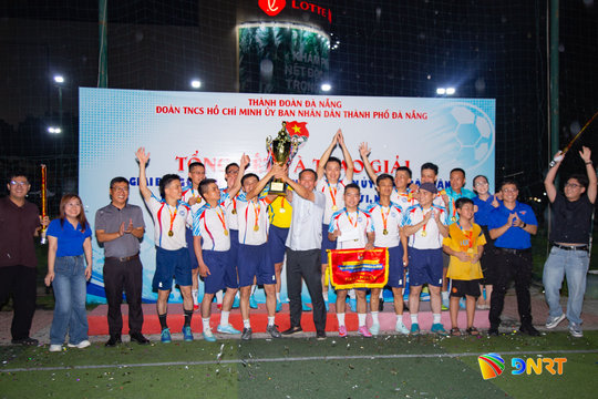 Giải bóng đá mini nam, nữ Cúp Đoàn thanh niên UBND thành phố Đà Nẵng thành công tốt đẹp