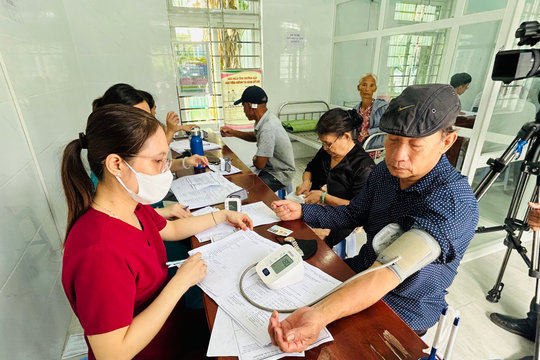 Phường Liên Chiểu khám sức khỏe cho 800 người