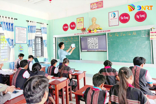 Hành trình chuyển đổi số giáo dục vùng cao