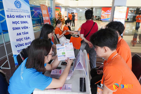 Mở rộng quyền lợi BHYT cho học sinh, sinh viên