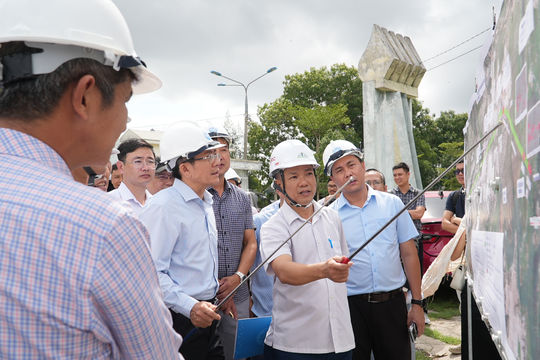 Tăng tốc giải phóng mặt bằng, đẩy nhanh tiến độ các dự án