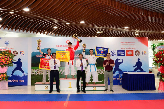 Giải các Câu lạc bộ Nghĩa Dũng karate phân đường Đà Nẵng 3: Câu lạc bộ Nam Dương xếp Nhất toàn đoàn