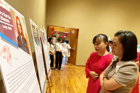 Triển lãm tôn vinh phụ nữ trong khoa học