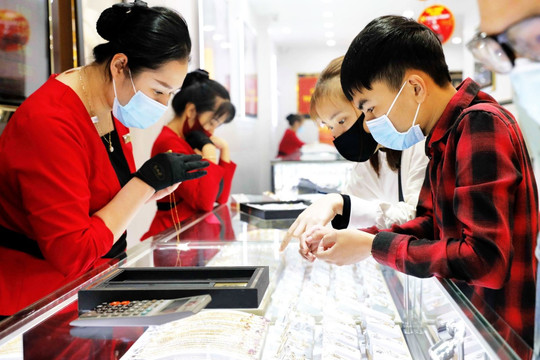 Giá vàng hôm nay 26/9/2026: Vàng miếng SJC, nhẫn trơn 9999 BTMC và vàng thế giới