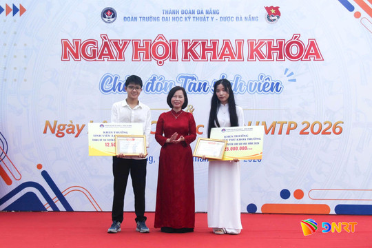 Trường Đại học Kỹ thuật Y - Dược Đà Nẵng chào đón hơn 1.000 tân sinh viên