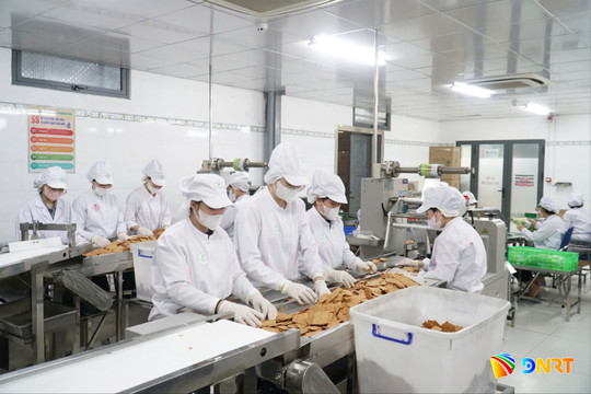 Thúc đẩy sản xuất hàng hóa và xuất khẩu