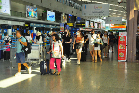 Da Nang International Airport welcomes over 13 million passenger arrivals in first nine months of 2026
