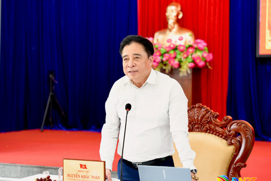 Cấp ủy cơ sở cần chủ động xử lý dứt điểm các vấn đề thuộc thẩm quyền