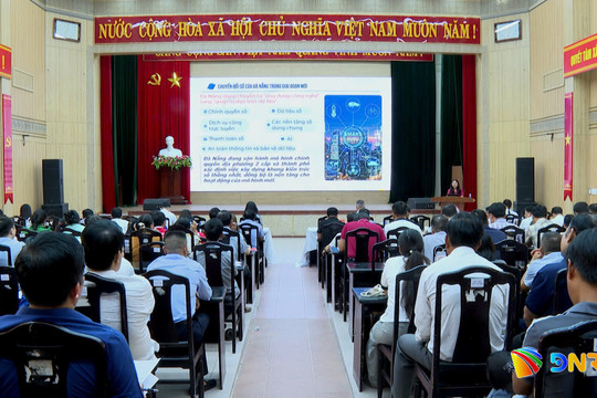 Tập huấn chuyển đổi số cho 52 tổ công nghệ số tại Hòa Khánh