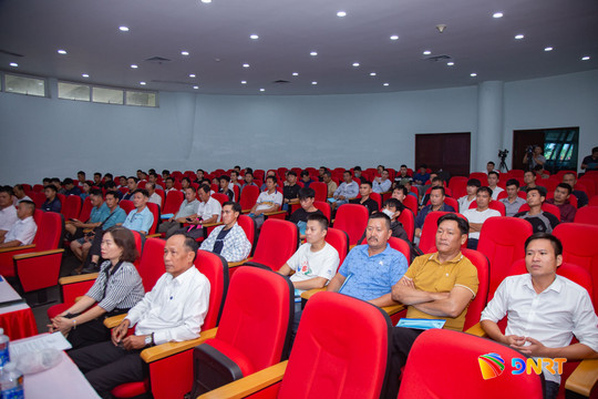 Đà Nẵng tập huấn chuyên môn cho hơn 80 nhân viên cứu hộ môn bơi