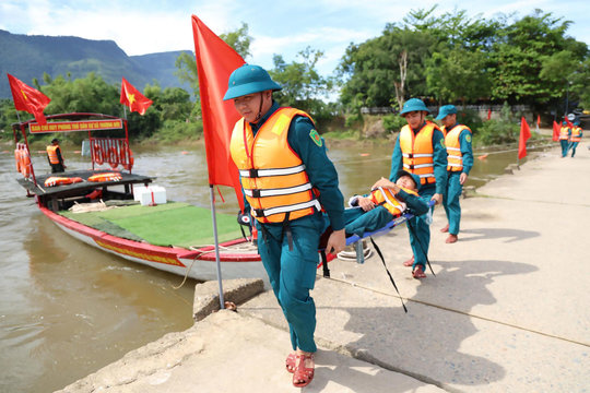"Bốn tại chỗ" ứng phó thiên tai ở miền núi