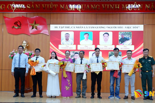 Núi Thành khen thưởng 27 điển hình học tập và làm theo Bác