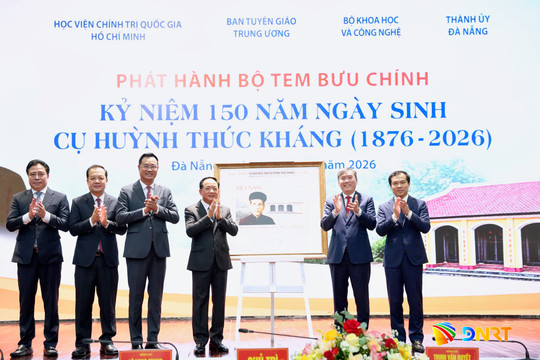 Phát hành bộ tem bưu chính kỷ niệm 150 năm ngày sinh cụ Huỳnh Thúc Kháng
