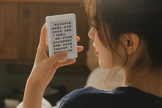 Đánh giá chi tiết máy đọc sách HONOR Life S3: Màn hình e-ink 61g gắn từ tính lưng điện thoại