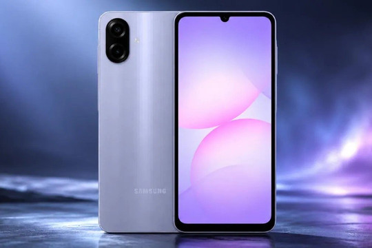 Samsung Galaxy M08 và F08: Pin 6.000mAh, chuẩn IP64 cùng cam kết hỗ trợ phần mềm đến năm 2032