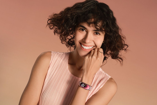 Xiaomi Smart Band 11 ra mắt tại Việt Nam: Màn hình 2.000 nit, pin 21 ngày và giá từ 1,49 triệu