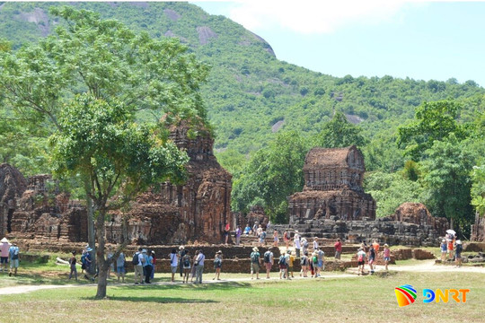 Tăng cường phối hợp bảo tồn và phát huy giá trị di sản Mỹ Sơn