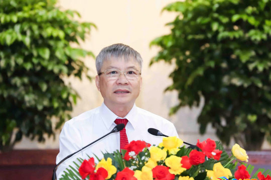 Khai mạc kỳ họp chuyên đề HĐND thành phố Đà Nẵng: Xem xét, quyết nghị nhiều chính sách cấp thiết thúc đẩy tăng trưởng