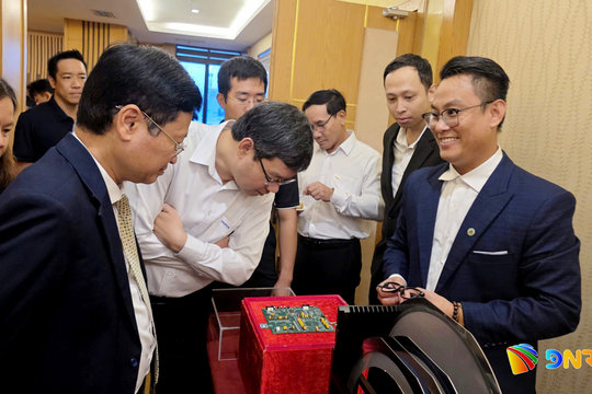 Thúc đẩy hợp tác “3 nhà” phát triển công nghiệp bán dẫn tại Đà Nẵng