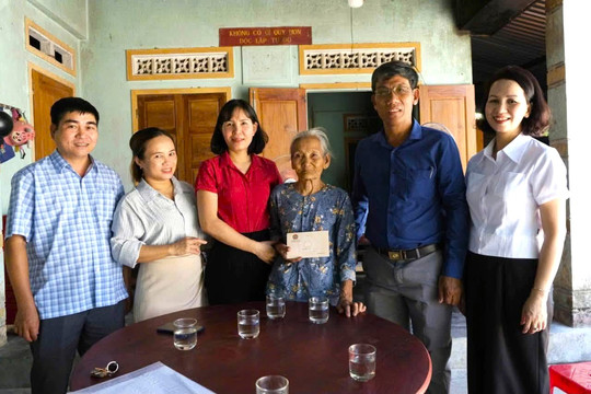 Đồng hành với nông dân đổi mới và phát triển