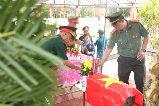 Trà Tập tìm thấy bộ hài cốt liệt sĩ giữa rừng nguyên sinh