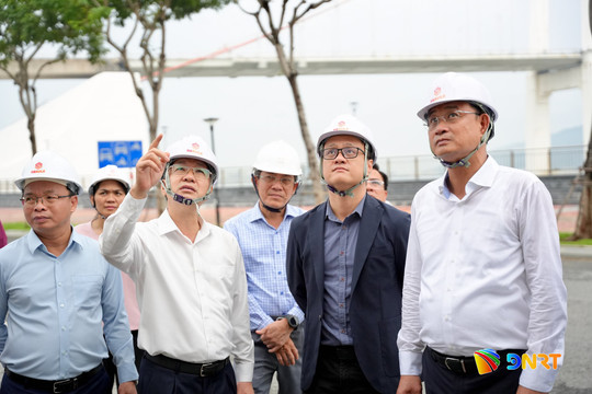 Chánh án Tòa án nhân dân tối cao Nguyễn Văn Quảng và Bí thư Thành ủy Lê Ngọc Quang khảo sát tiến độ dự án vi mạch bán dẫn tại Đà Nẵng