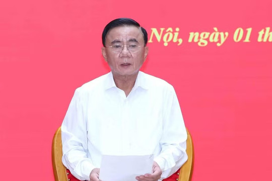 Quy định mới về trách nhiệm của đảng viên đang công tác đối với tổ chức đảng và nhân dân nơi cư trú
