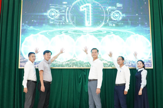 Xã Phước Trà ra mắt 2 mô hình “Khu dân cư chuyển đổi số tiêu biểu” và “Cơ quan số”