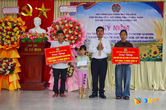 Hội Nông dân xã Hòa Vang nhận đỡ đầu 2 học sinh khó khăn