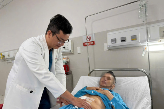 Bệnh viện Đà Nẵng cứu sống bệnh nhân ung thư gan vỡ khối u, xuất huyết ồ ạt